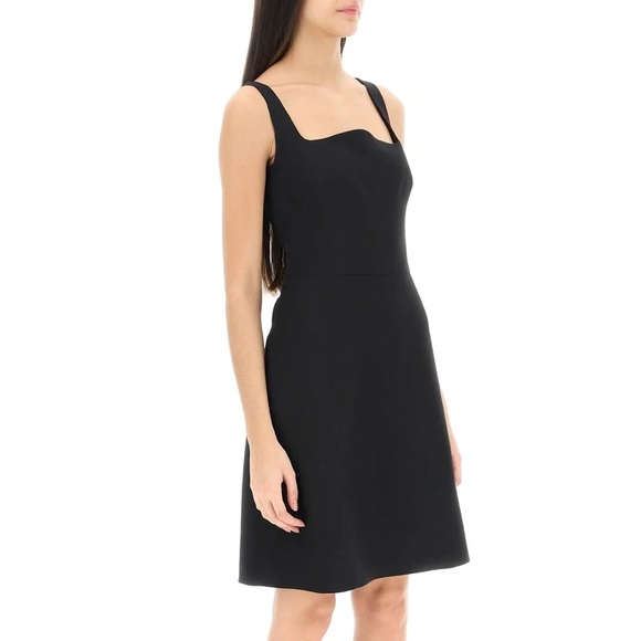 🖤SOLD🖤 Valentino Garavani Crepe Couture Fit & Flare Dress NERO, Size 6 US - Picture 4 of 16